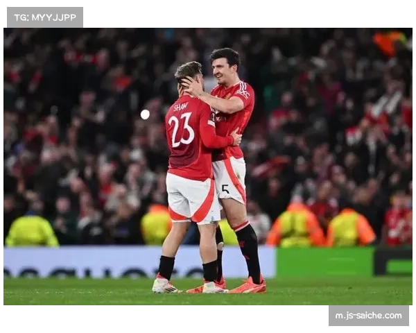 曼联新星崛起,超越马奎尔成为球队核心支柱