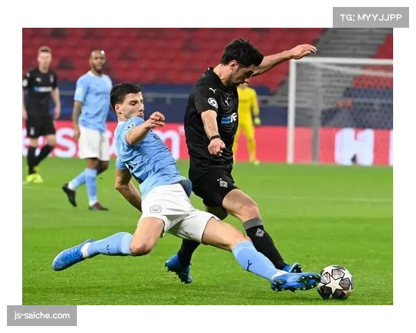 门兴尼科埃尔维迪中卫指挥防线 但整体移动速度偏慢易被打身后 门兴尼科埃尔维迪中卫指挥防线 但整体移动速度偏慢易被打身后